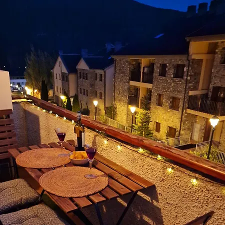 Esqui Pirineo Aragones Apartamento El Juncaral Wifi Villanúa Buitenkant foto