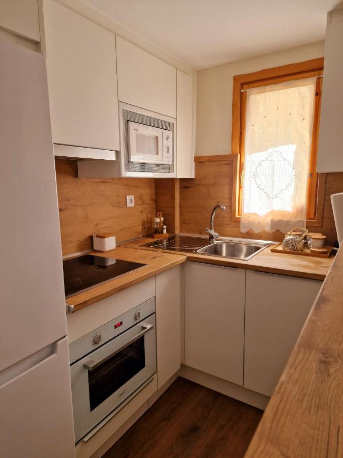 Apartment Esqui Pirineo Aragones El Juncaral Wifi