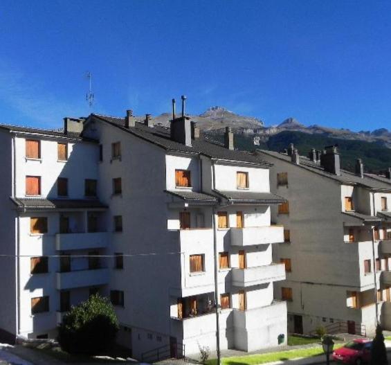 Appartement Esqui Pirineo Aragones El Juncaral Wifi Villanúa