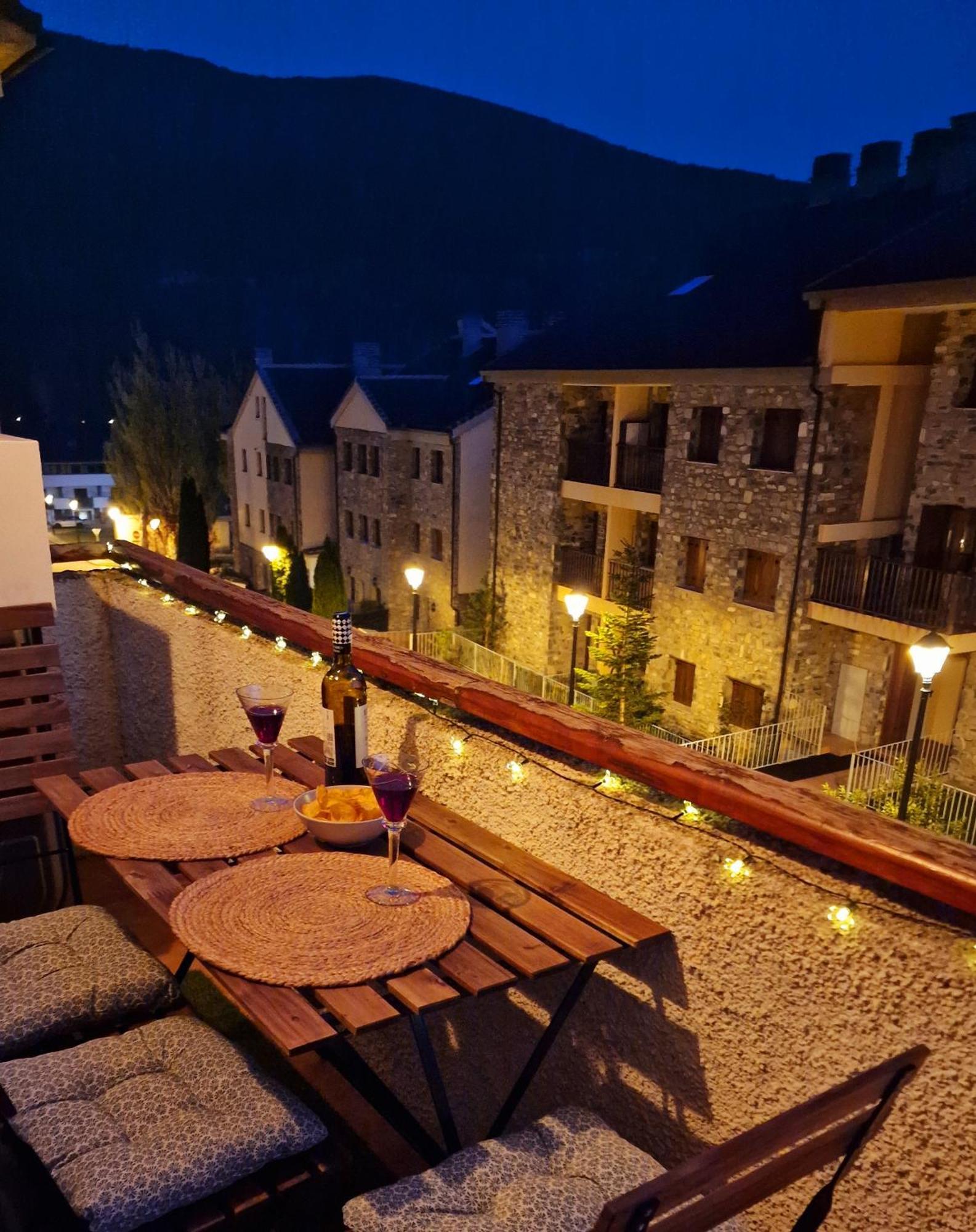 Esqui Pirineo Aragones El Juncaral Wifi Appartement *