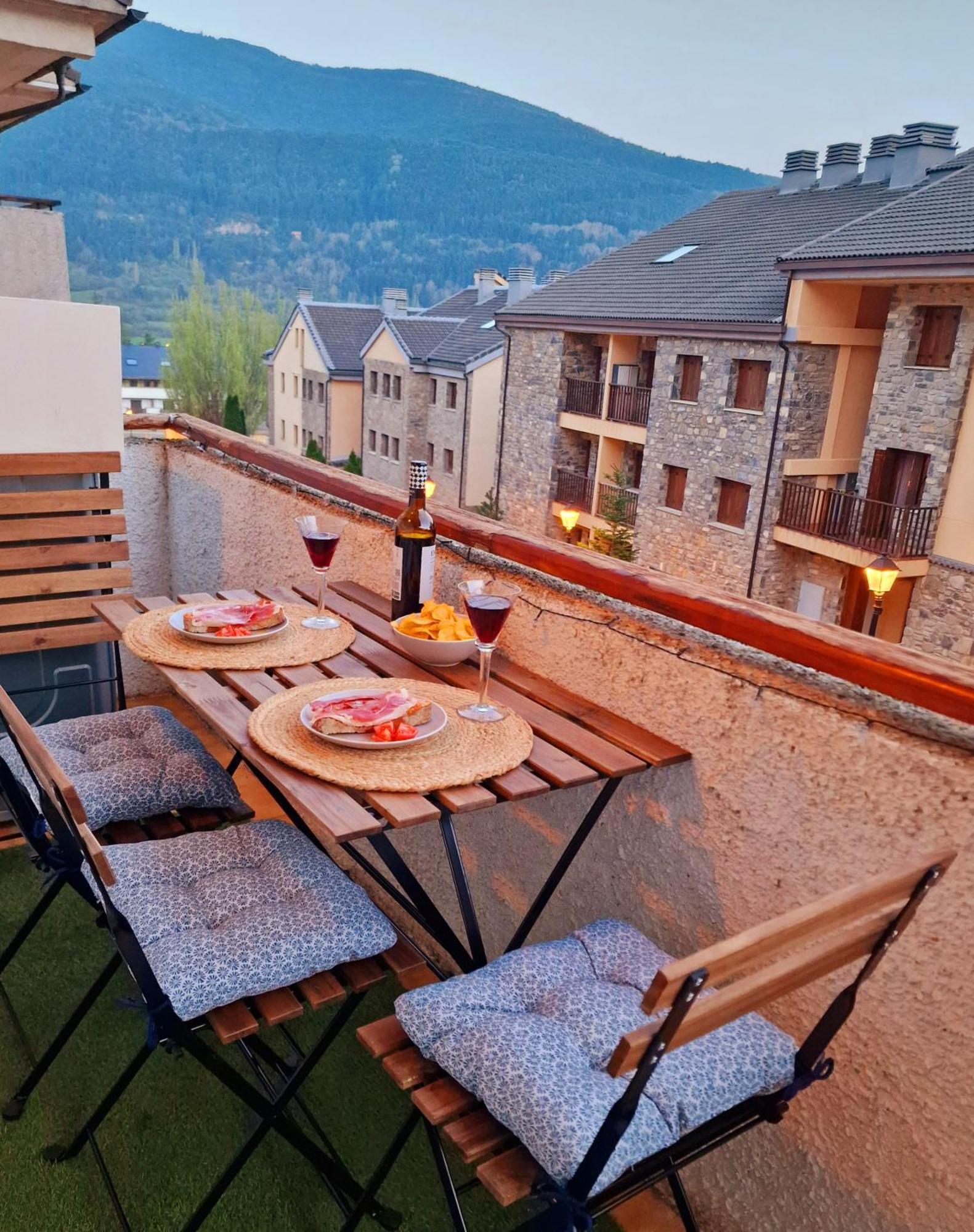 Esqui Pirineo Aragones El Juncaral Wifi Appartement